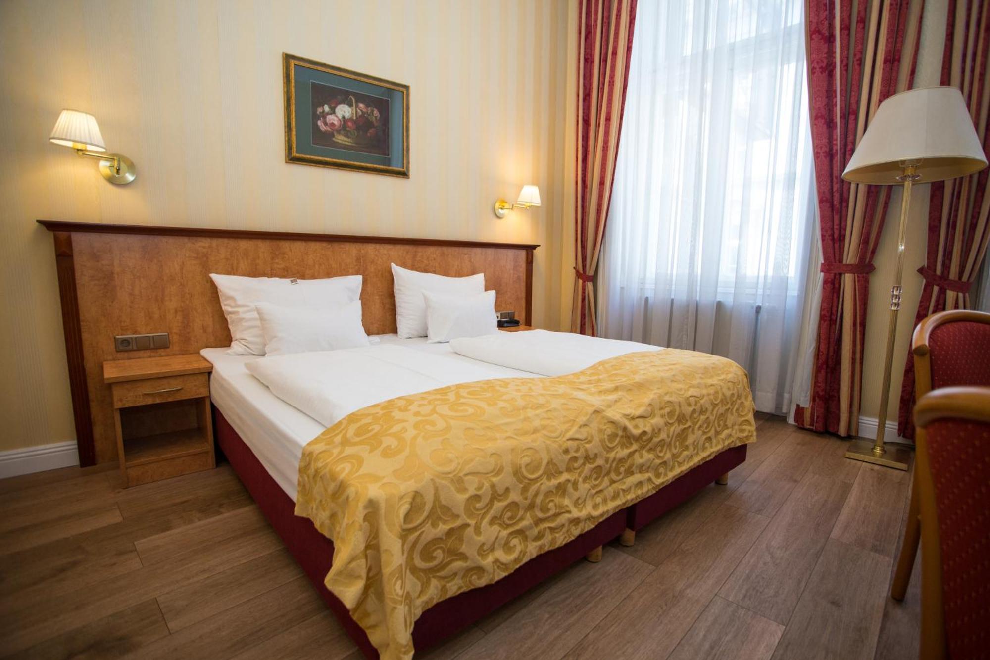Opera Suites Viena Exterior foto
